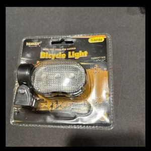 Howdy Rear Bicycle Light. Battery Powered . 3 Available For Separate Purchase